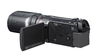 First Impressions of Panasonic's $1,400 3D Camcorder